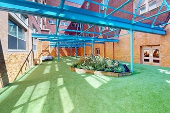 Courtyard with putting green